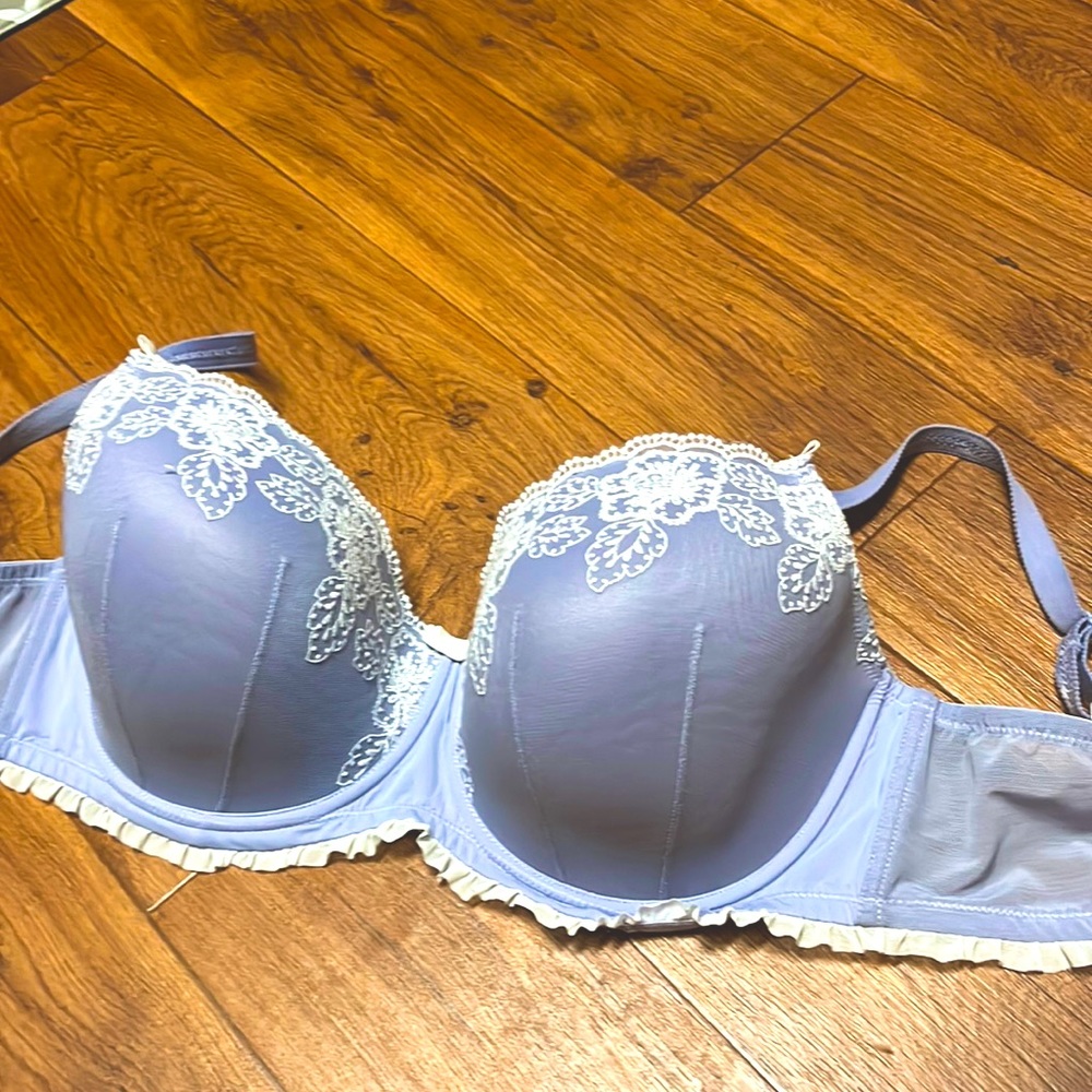 Adore Me Lilac Contour Bra 38H